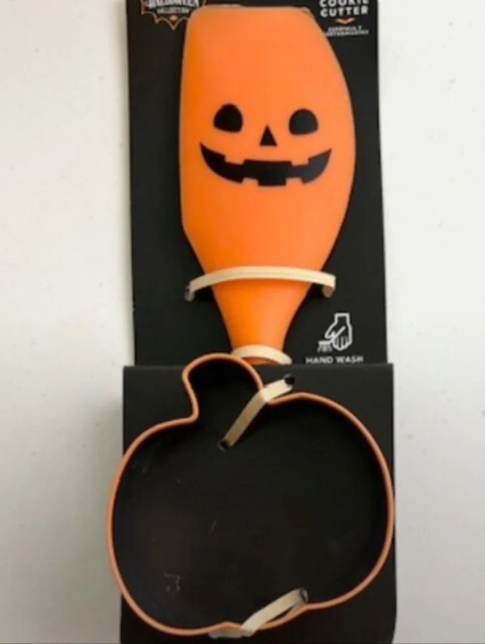 Croton-2pc Pumpkin Cookie Cutter & Pumpkin 🎃Face Silicone Spatula